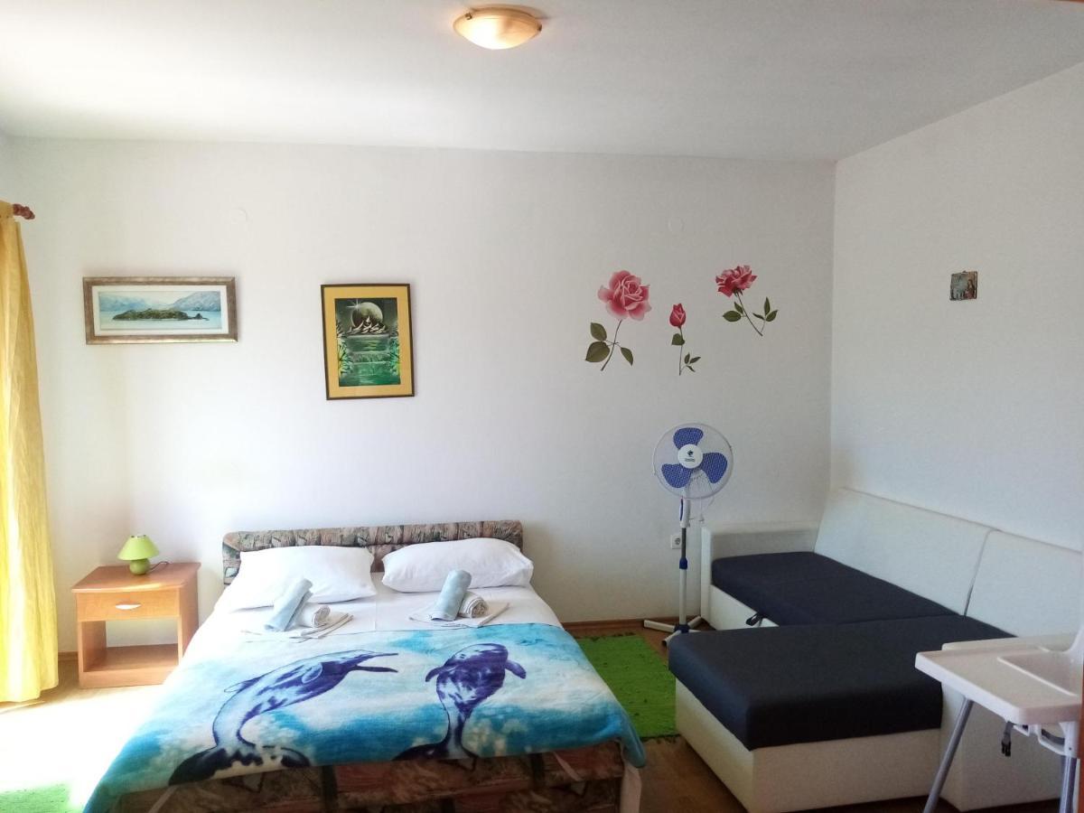 Apartments "Sun-Sea" Lopar Exterior foto