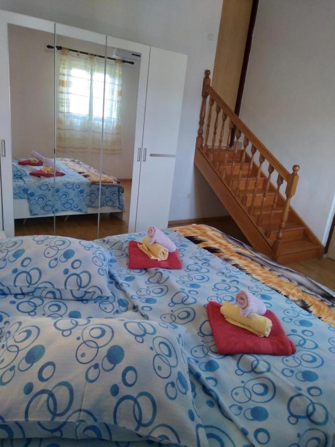 Apartments "Sun-Sea" Lopar Exterior foto